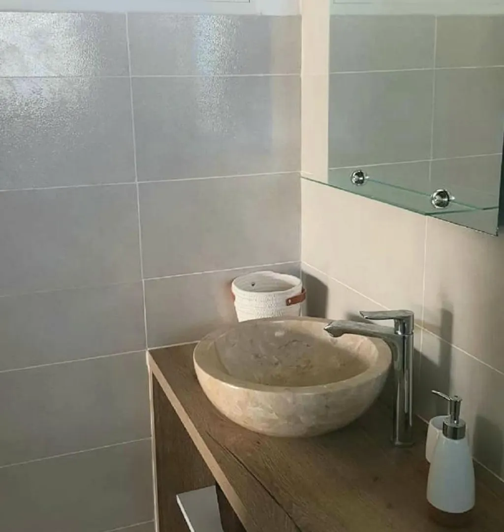 Appartement Studio Avec Piscine, A 3 Minutes A Pied Des Plages Sainte-Anne  Guadeloupe